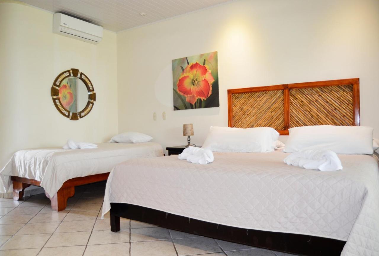 Cocomar Beachfront Hotel Parrita Εξωτερικό φωτογραφία